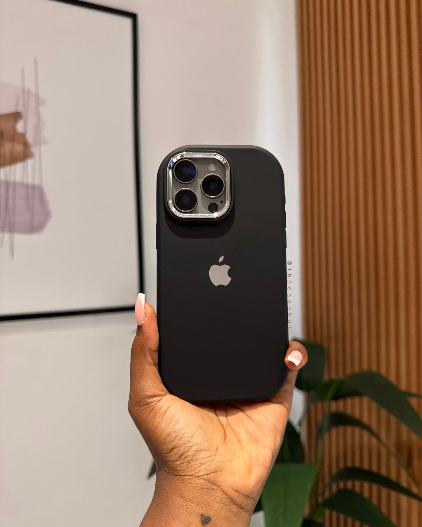 Sleek Oval Phonecase