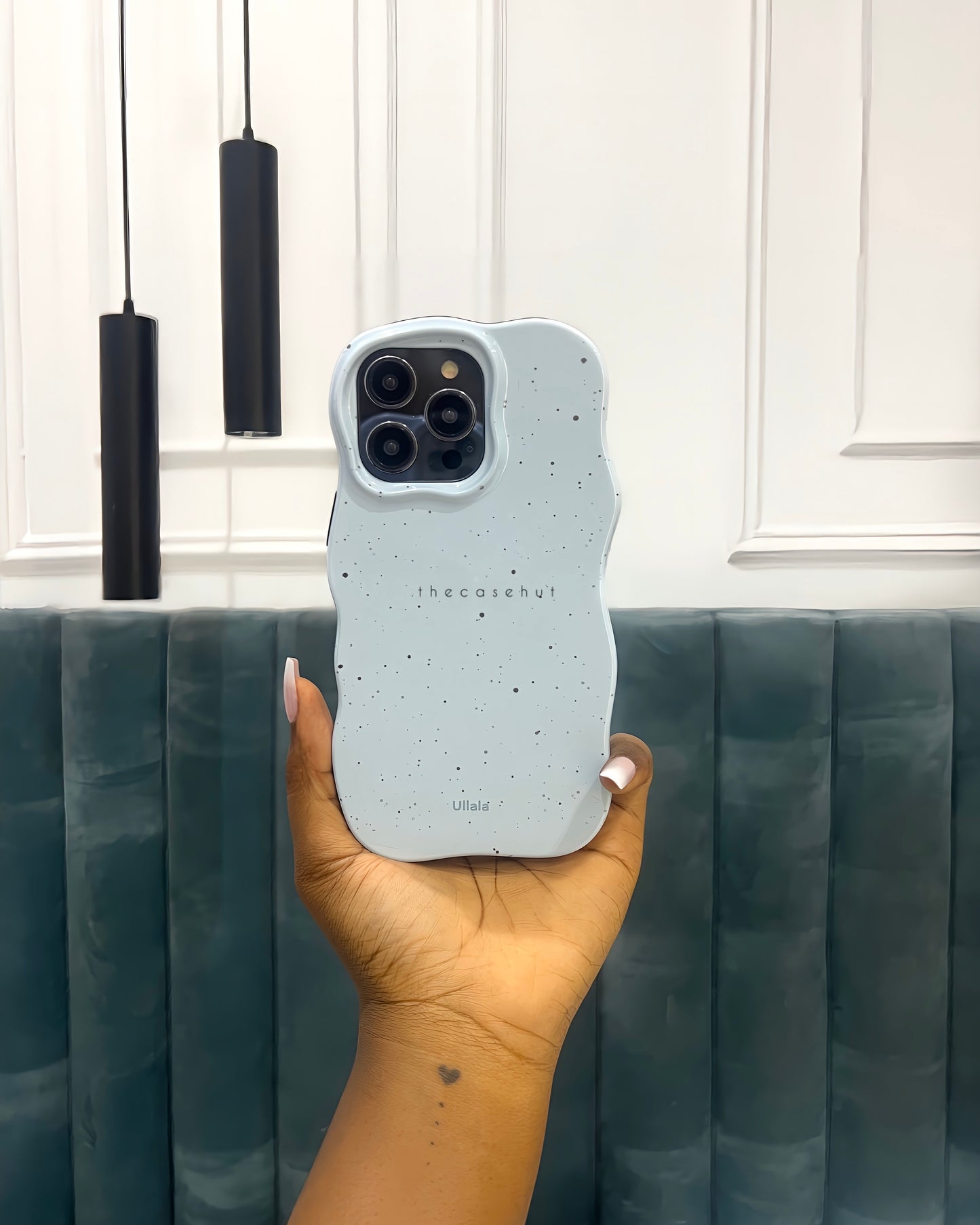 Blue Ink Dots Wavy Edge Phonecase