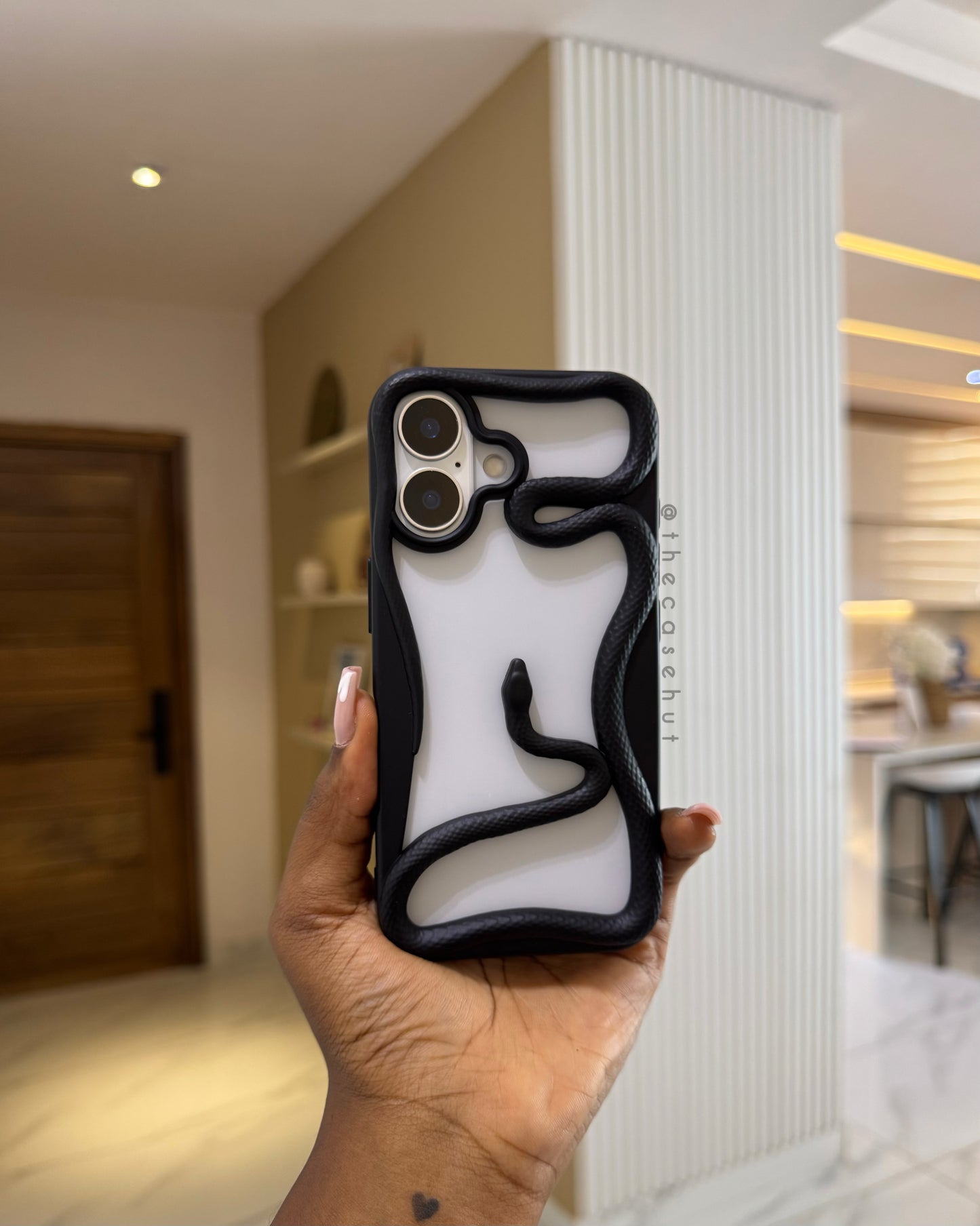 Black Venom Hollow Case