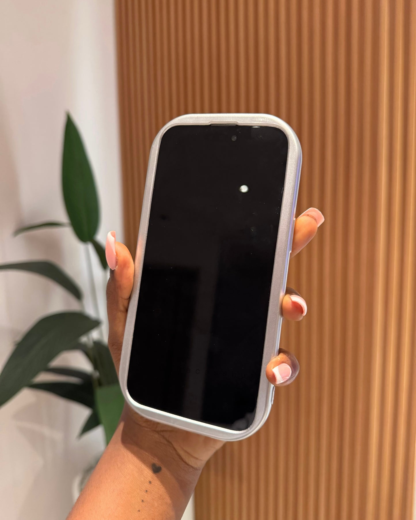 Sleek Oval Phonecase